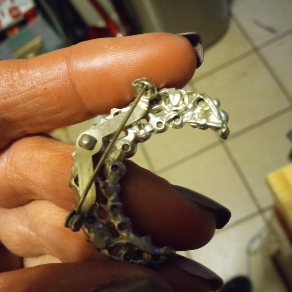 vintage Aurora borealis crystal crescent moon pin - Picture 8 of 10